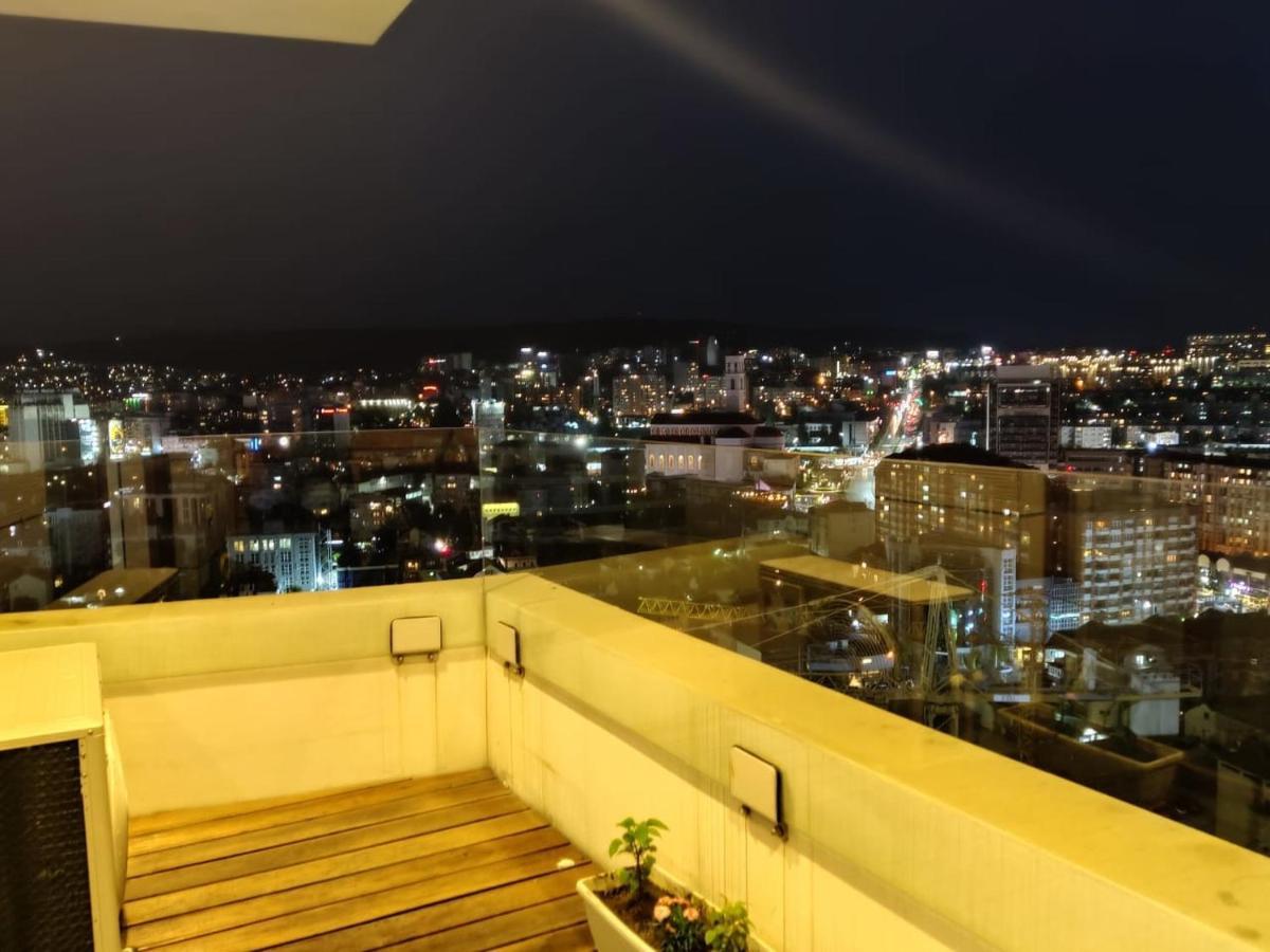 Luxury Sky View Apartment Priština Exteriér fotografie