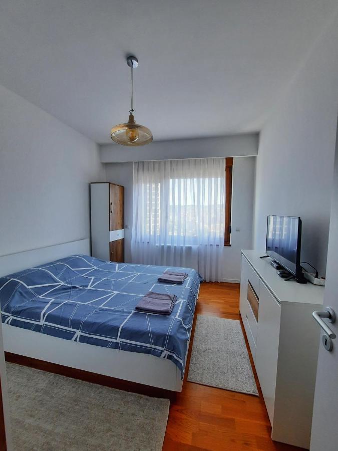 Luxury Sky View Apartment Priština Exteriér fotografie