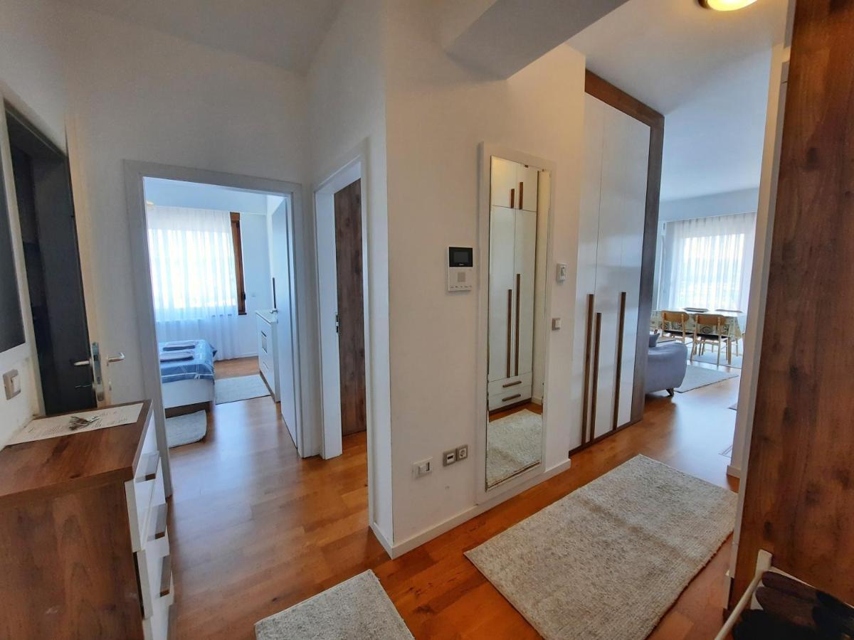 Luxury Sky View Apartment Priština Exteriér fotografie