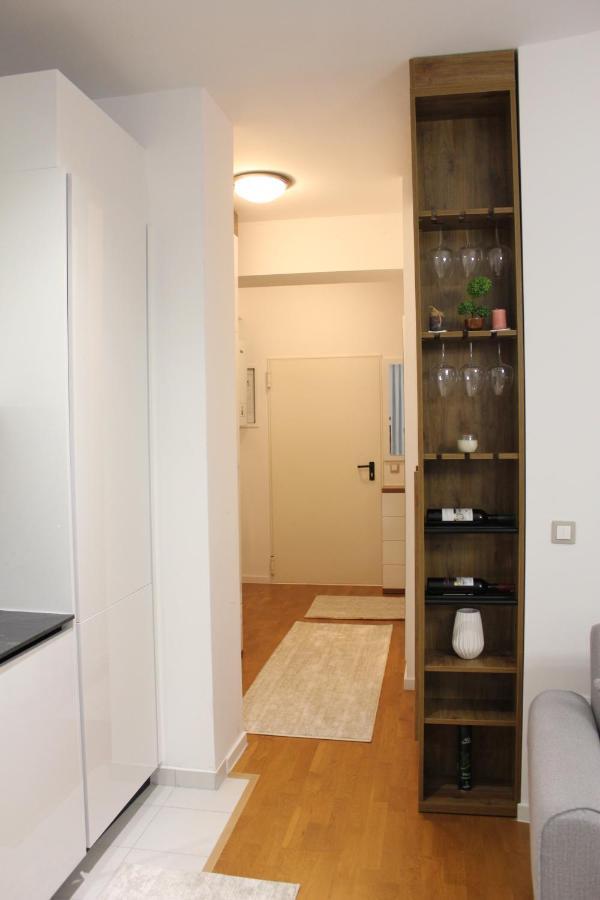 Luxury Sky View Apartment Priština Exteriér fotografie