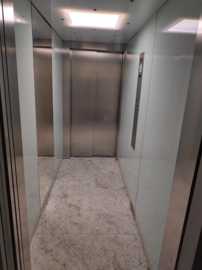 Luxury Sky View Apartment Priština Exteriér fotografie