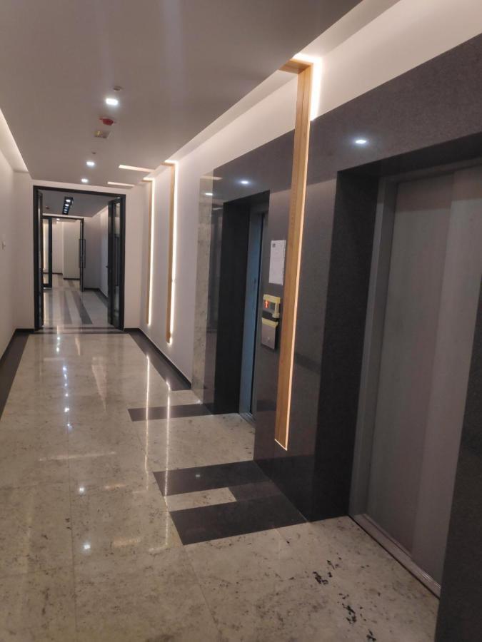 Luxury Sky View Apartment Priština Exteriér fotografie